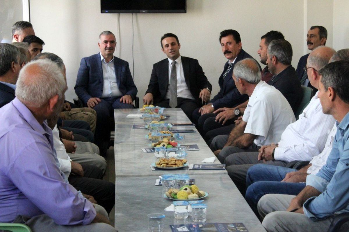 Başkan Turanlı muhtarlarla bir araya geldi