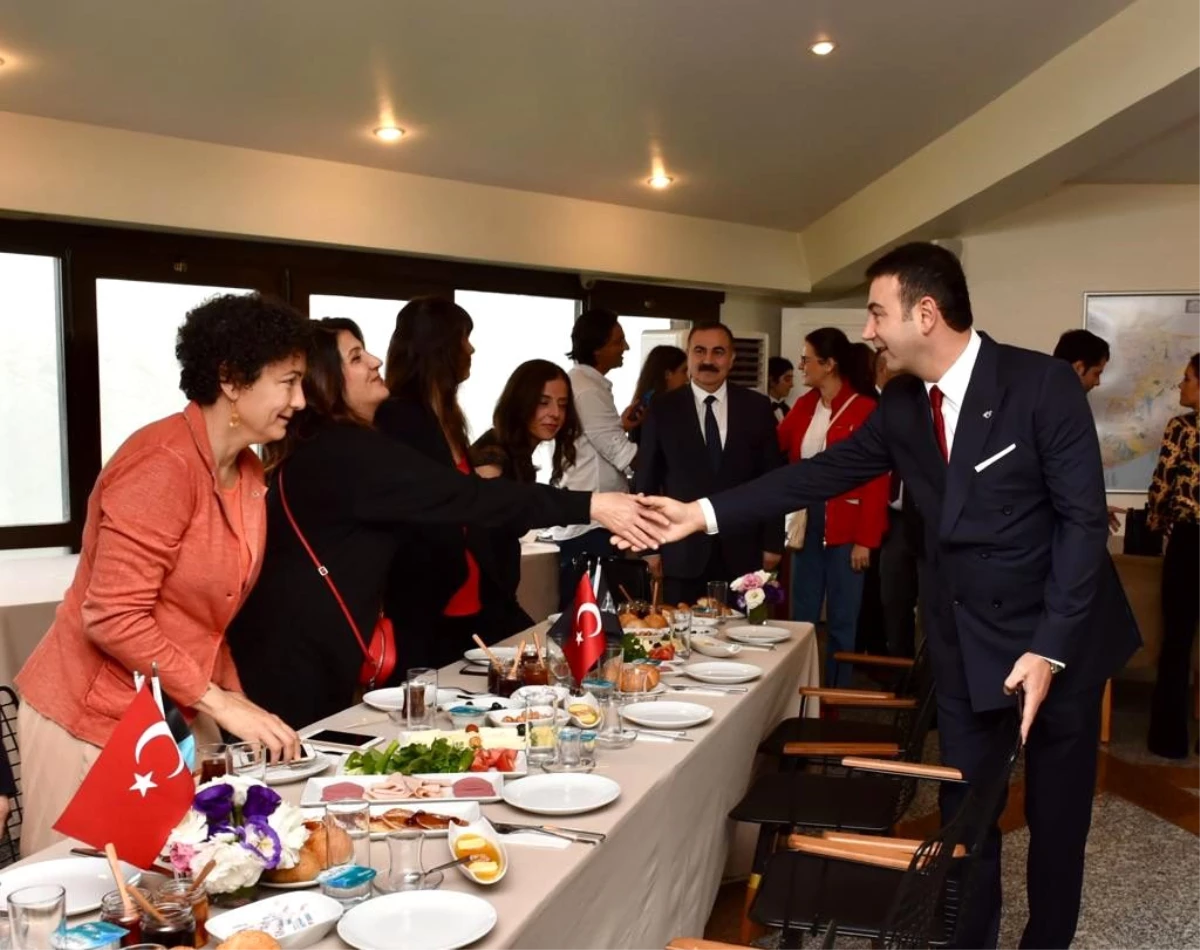 Beşiktaş\'ta Muhtarlar Günü törenle kutlandı