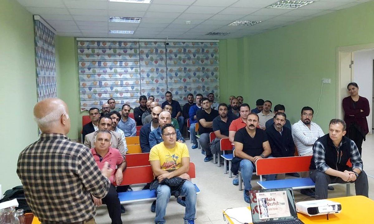 Çankaya kreşlerinde "babalık eğitimi"