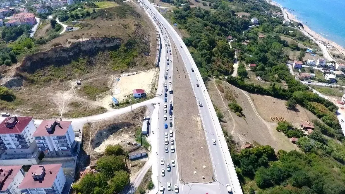 Çobanoğlu: "Işık olmaması trafiğin daha akışkan olmasını sağlıyor"