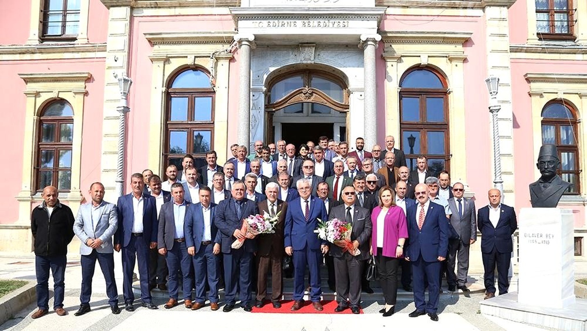 Demokrasinin temel taşı muhtarlardan ziyaret