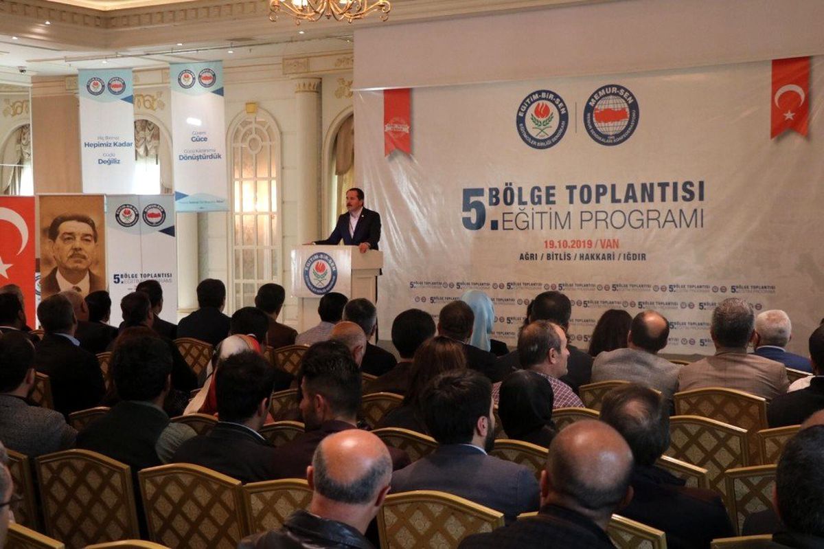 Eğitim-Bir-Sen ve Memur-Sen Genel Başkanı Ali Yalçın Van\'da