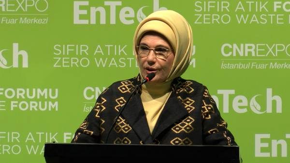 Emine Erdoğan: Yenilenebilir enerji kaynaklarına yönelmek hepimiz için bir zarurettir