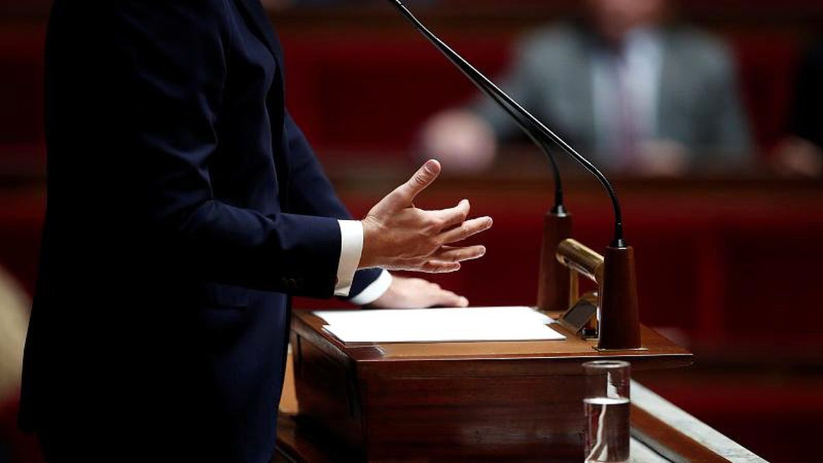 Fransa\'da 59 vekil Türkiye\'nin NATO üyeliğinin askıya alınmasını istedi