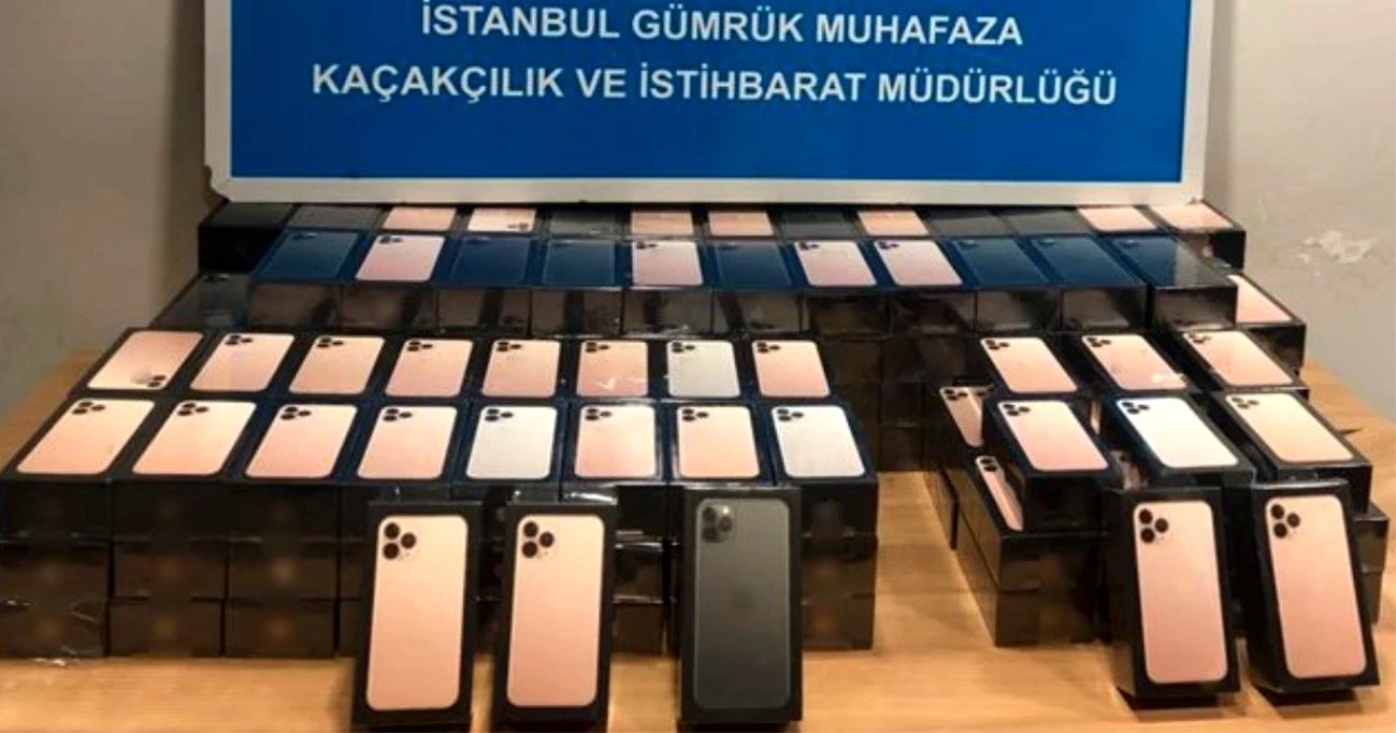 Havalimanında 179 adet kaçak cep telefonu ele geçirildi! Tanesi 14 bin lira