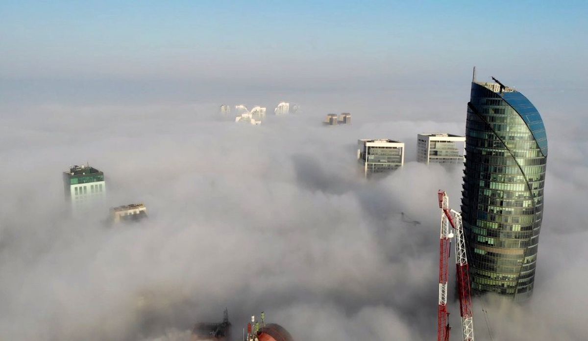 İstanbul\'da etkili olan sis drone ile görüntülendi