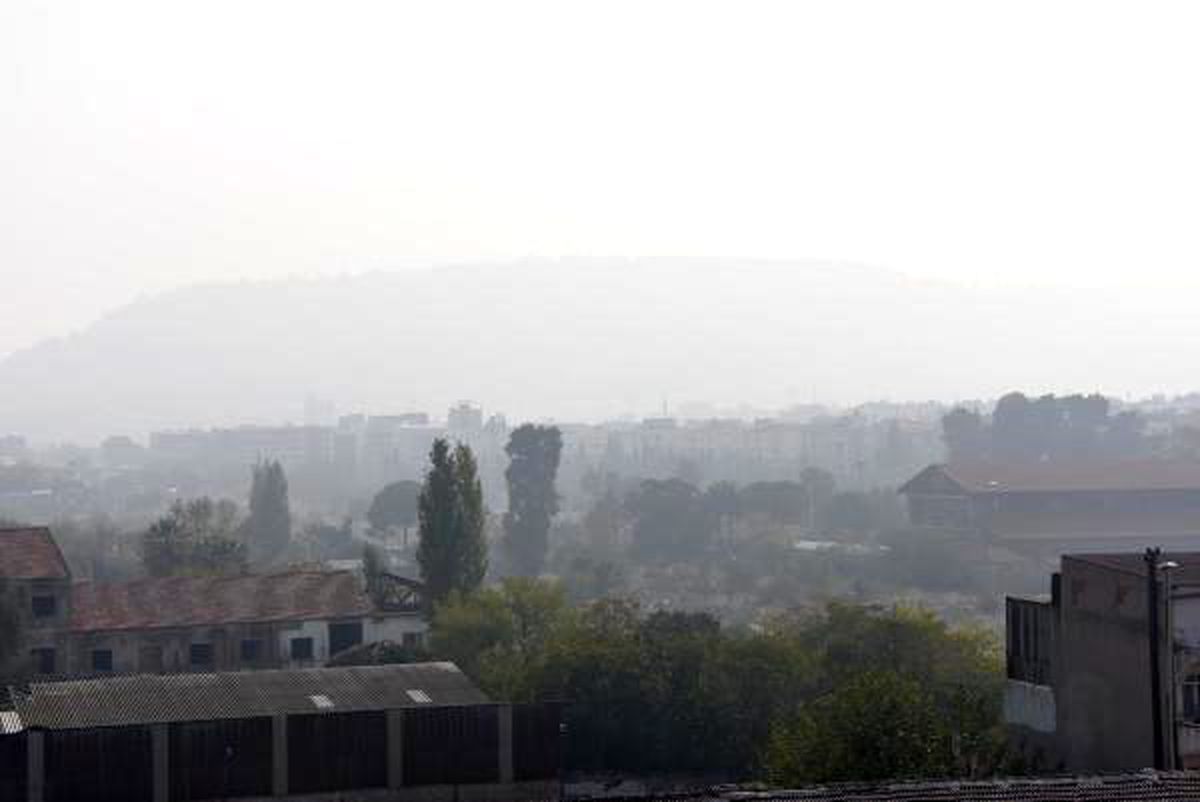 İzmir\'de sis etkili oldu