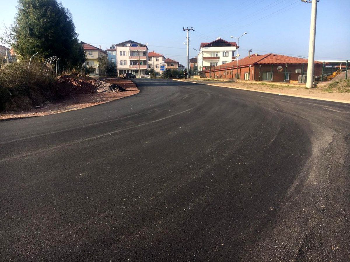 Kandıra Devlet Hastanesi yolu asfaltlandı