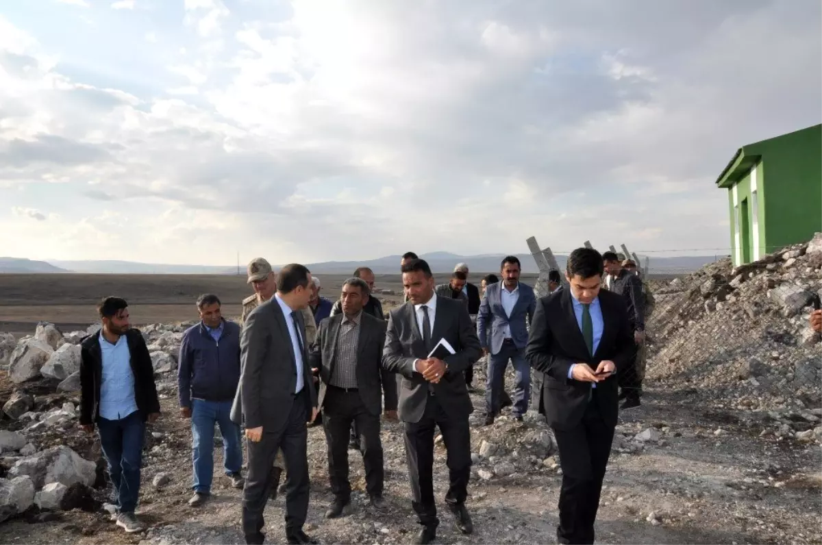 Kars Valisi Türker Öksüz, çalışmaları yerinde inceledi