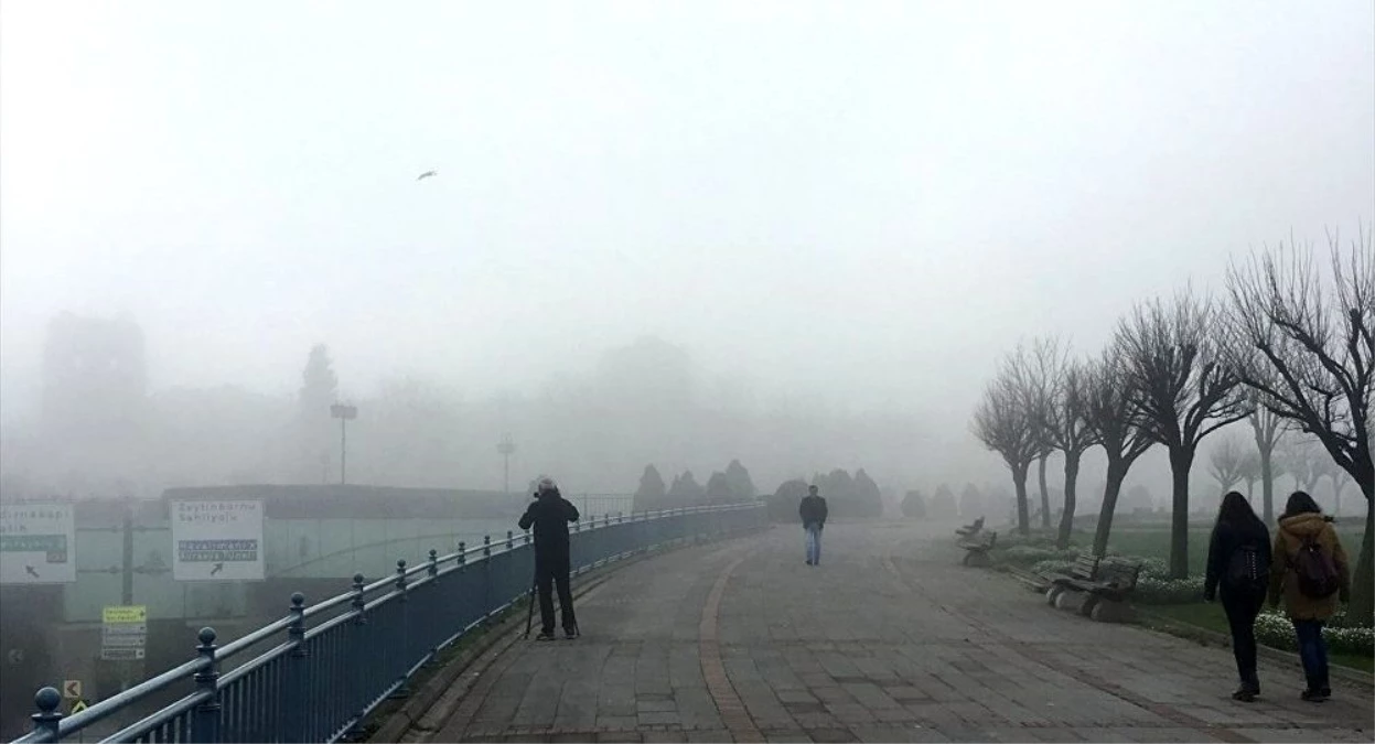 İstanbul güne sisle uyandı, bazı seferler iptal edildi