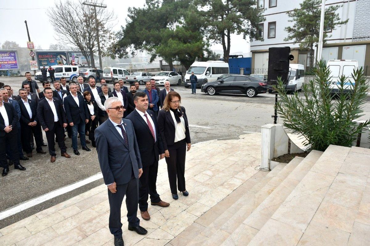 Mustafakemalpaşa\'da Muhtarlar Günü törenle kutlandı