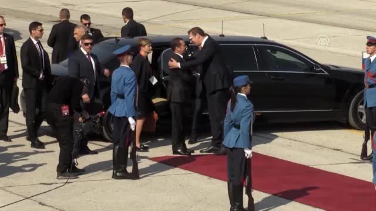Rusya Başbakanı Dmitriy Medvedev Sırbistan\'da