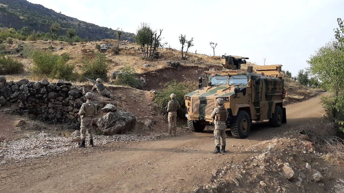 Şehit polisin kanı yerde kalmadı