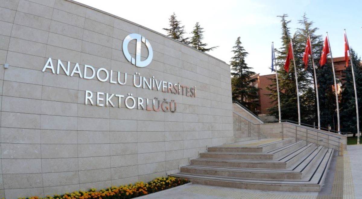 Açıköğretim kayıt yenileme tarihleri 22 Ekim\'e uzatıldı