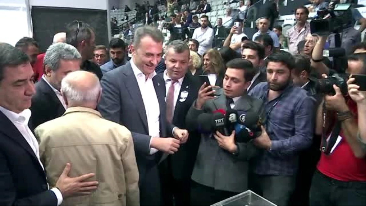 Beşiktaş Kulübünün kongresi - Orman, Adalı ve Çebi\'nin oy kullanması