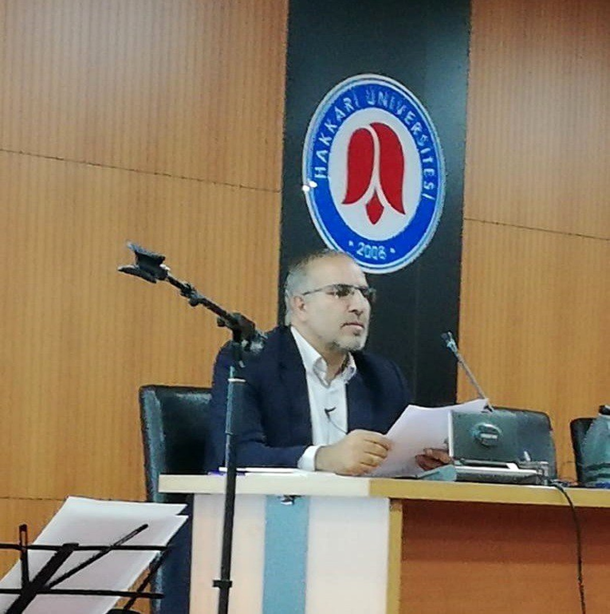 İreç Şehbazi\'den \'Mevlana\' konferansı