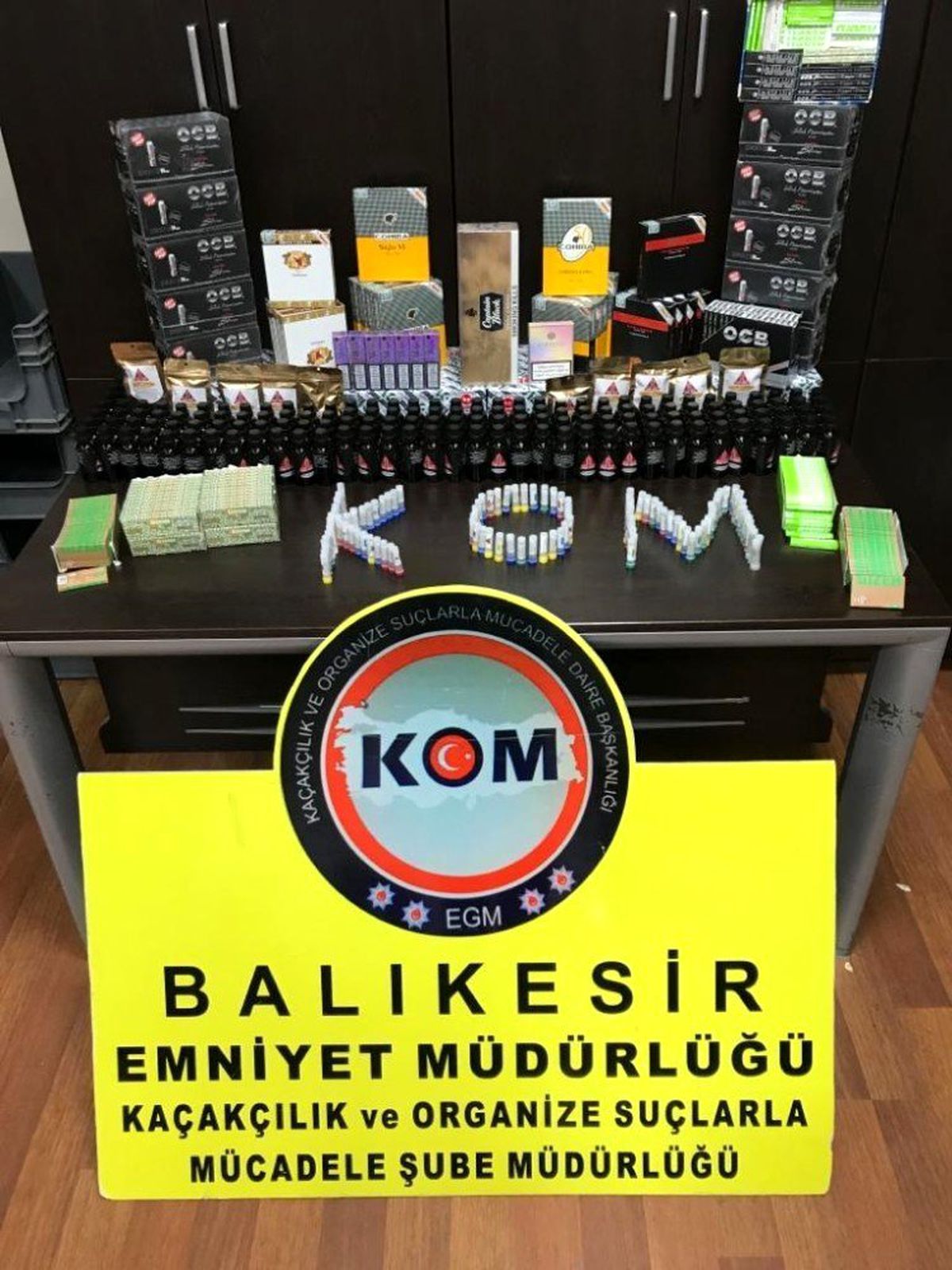 Kaçak sigara satanlara polis göz açtırmıyor