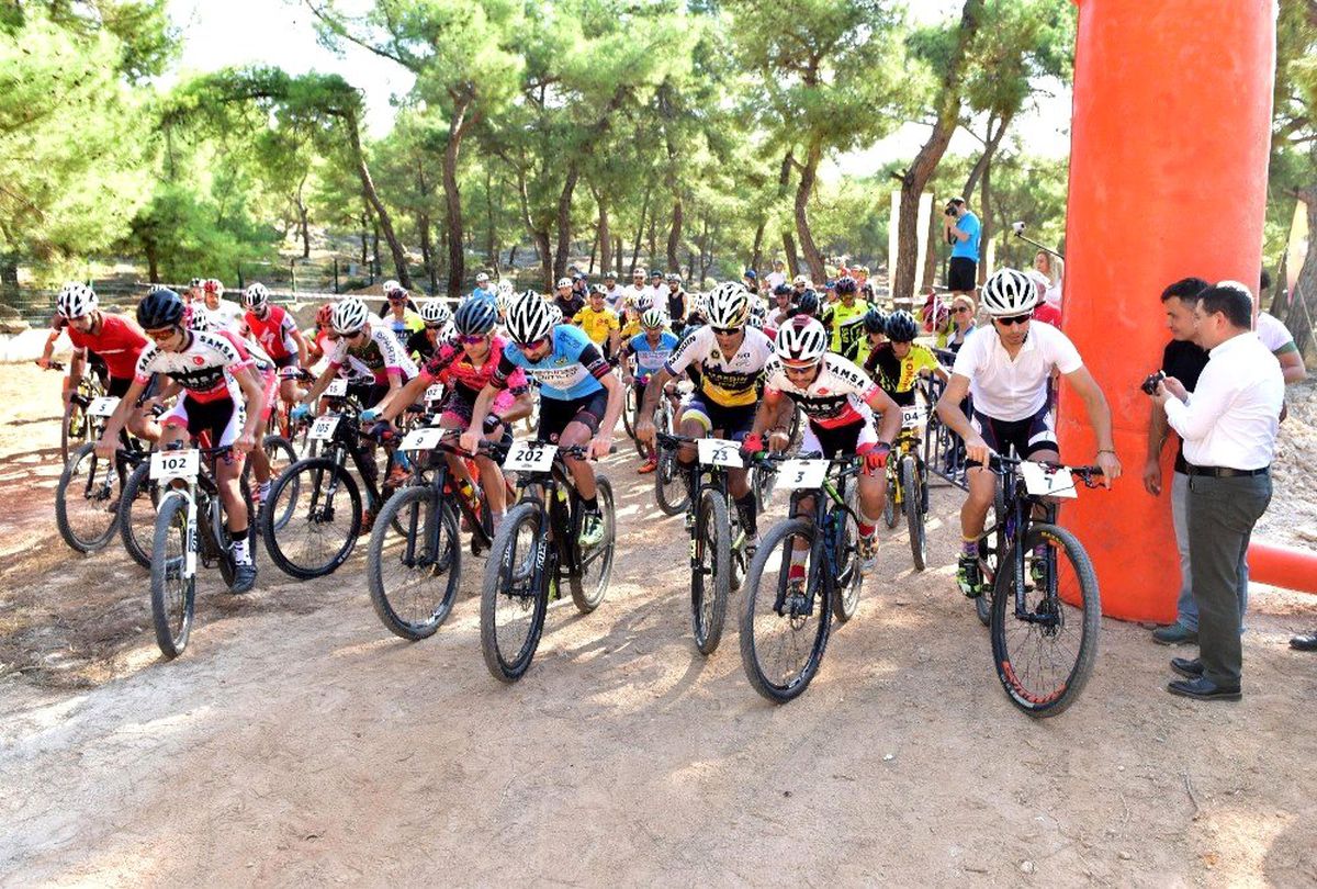 Kepez\'de pedallar yarıştı