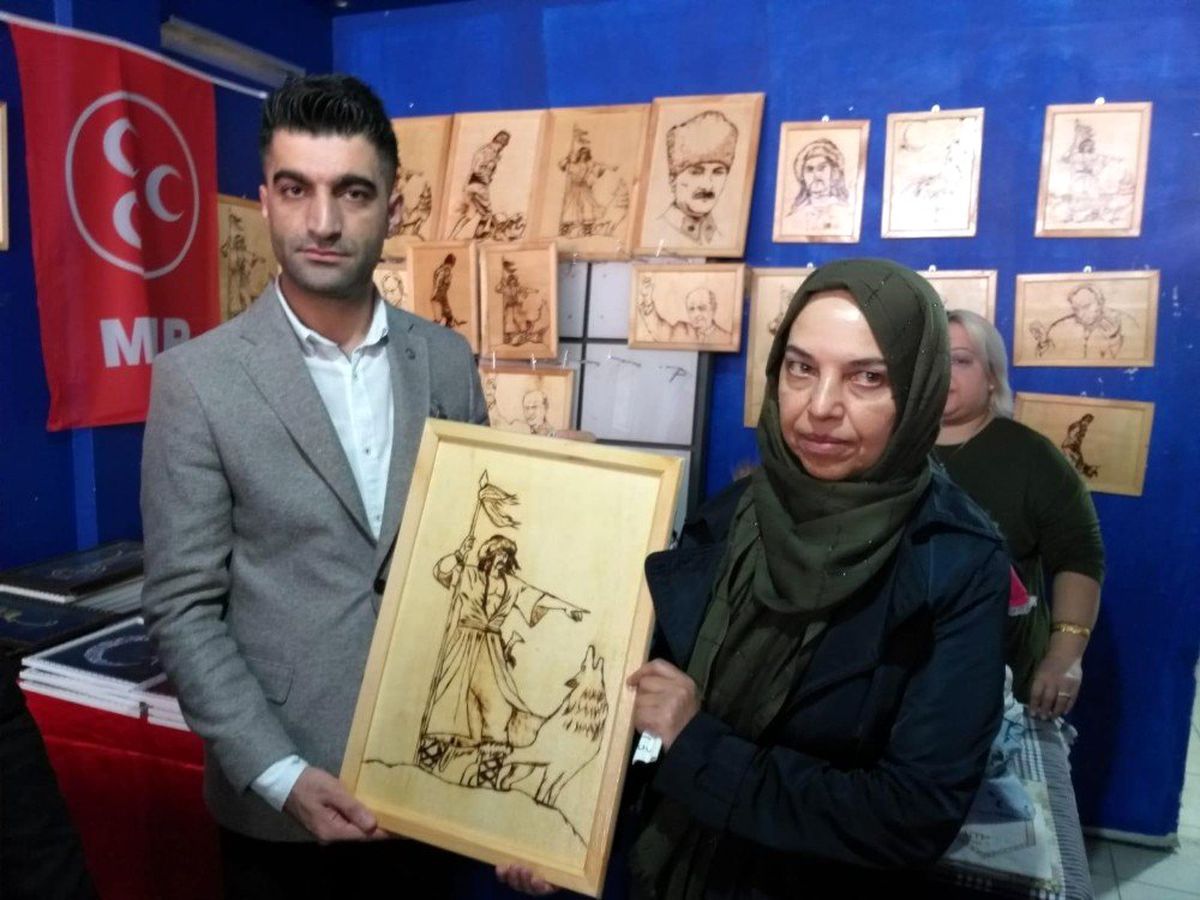 MHP Malatya İl Kadın Kolları sergi düzenledi