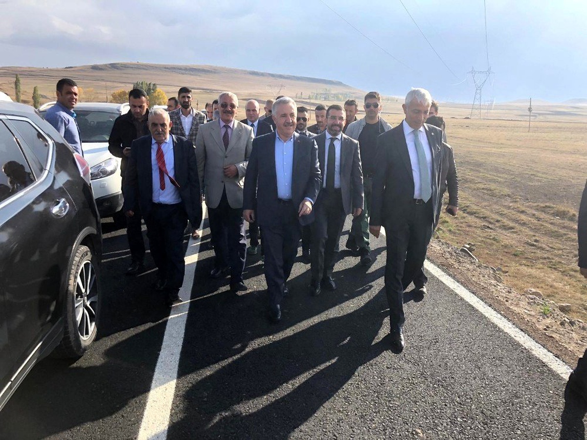 Milletvekili Arslan Türkiye\'nin en uzak köylerinden seslendi