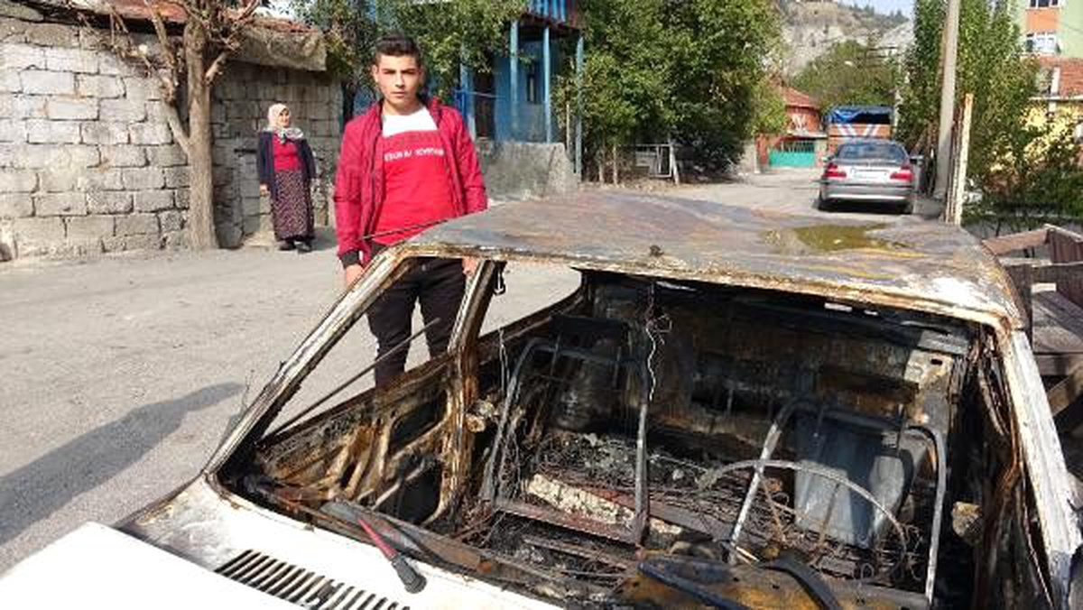 Otomobilinin kundaklandığını iddia etti