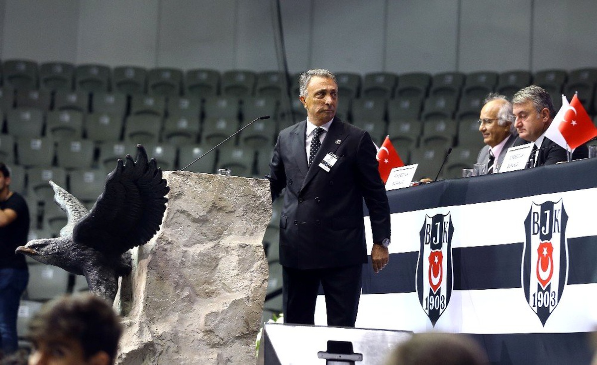 (Özel haber) Ahmet Nur Çebi: "Öncelikle Ümraniye\'ye gideceğim"