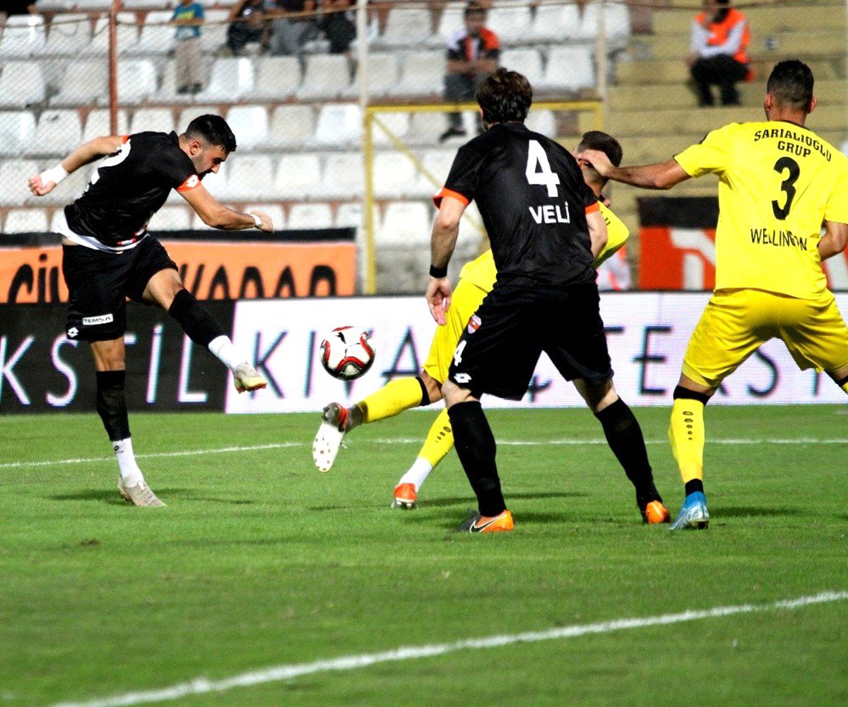 TFF 1. Lig: Adanaspor: 2 - İstanbulspor: 2 (Maç sonucu)