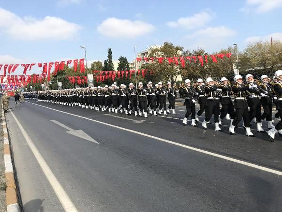 Vatan Caddesi\'nde Cumhuriyet Bayramı tören provası