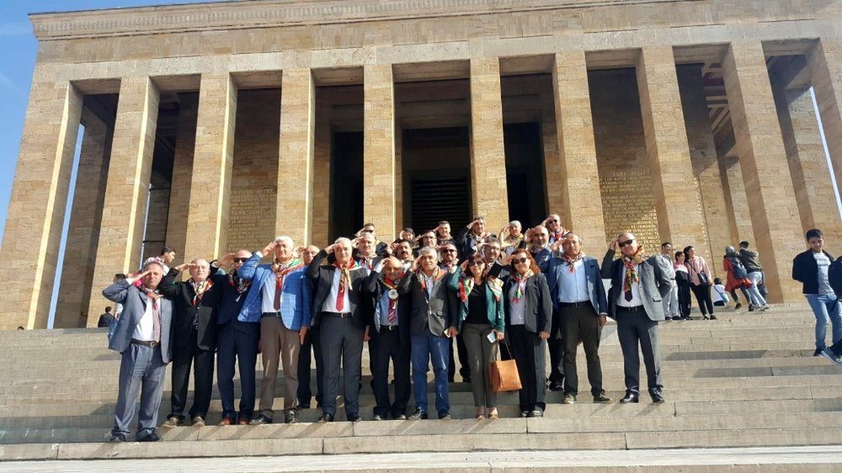 Yörükler Anıtkabir\'den Mehmetçiğe asker selamı ile destek çıktı