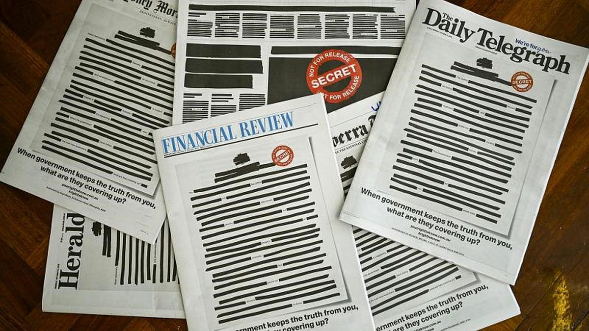 Avustralya\'da \'basın özgürlüğü\' protestosu: Büyük gazeteler haberlerini siyaha boyadı