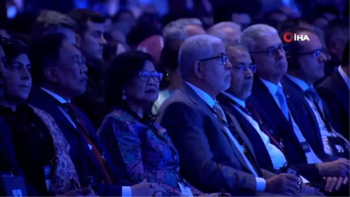 Dışişleri Bakanı Mevlüt Çavuşoğlu: "Tarihimizde asla kimyasal silah kullanmadık"