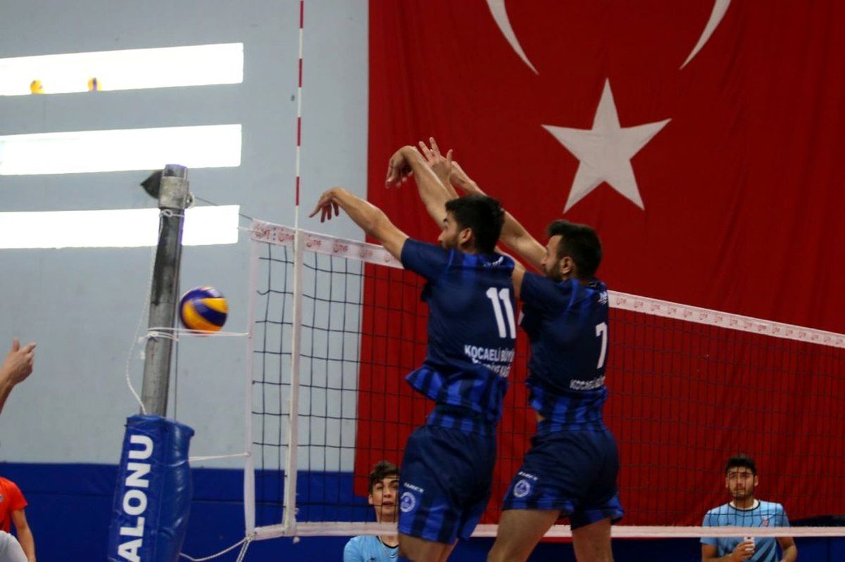 Kağıtspor 2\'de 2 yaptı
