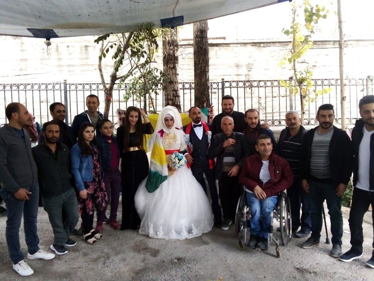 Kaptan Akdoğan\'a görkemli düğün