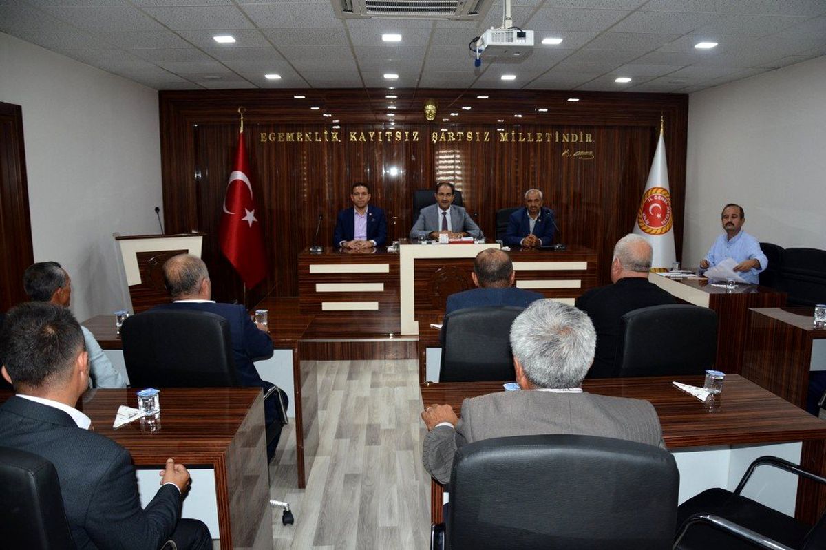 Kilis\'te İl Genel Meclisinden Barış Pınarı Harekatına destek