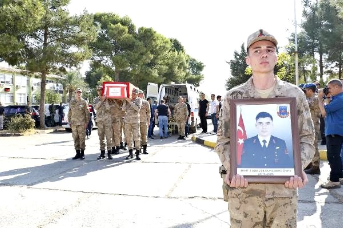 Mardin\'de PKK\'lı teröristlerle çatışma: 1 asker şehit (3)