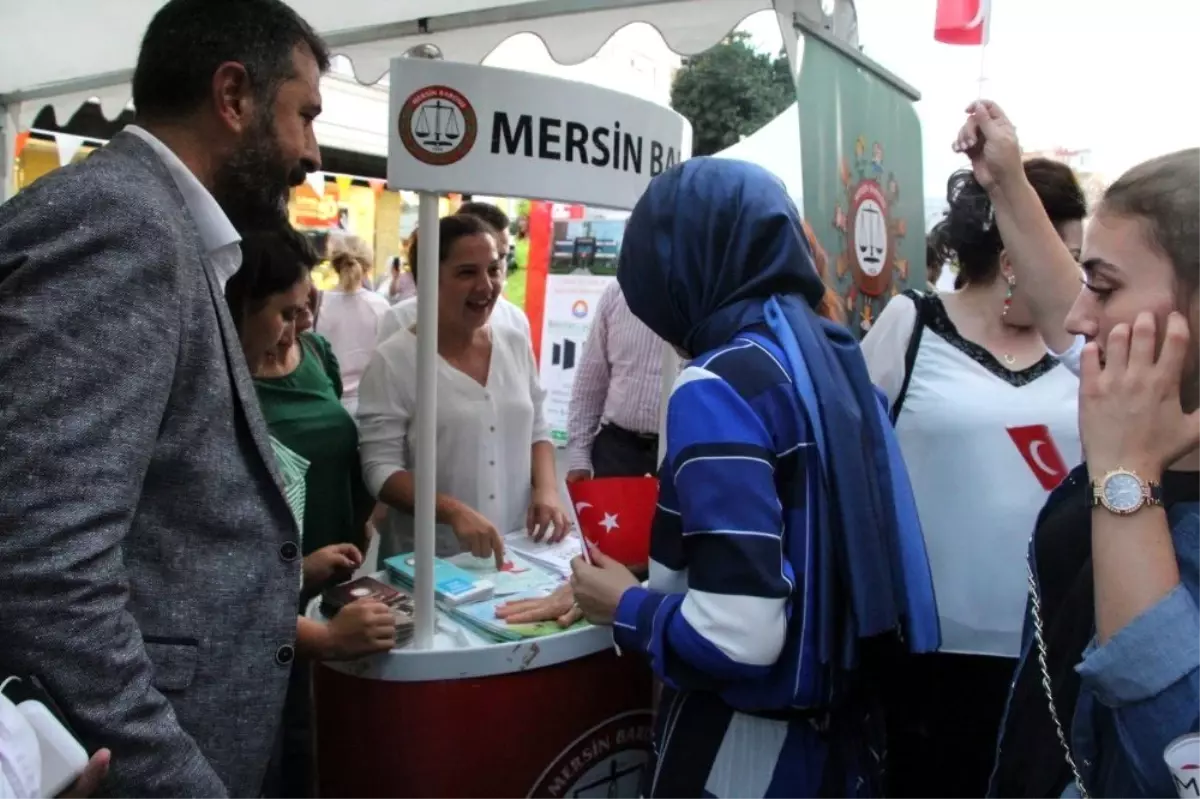 Mersin Barosu Çamlıbel Sokak Festivali\'nde stant açtı
