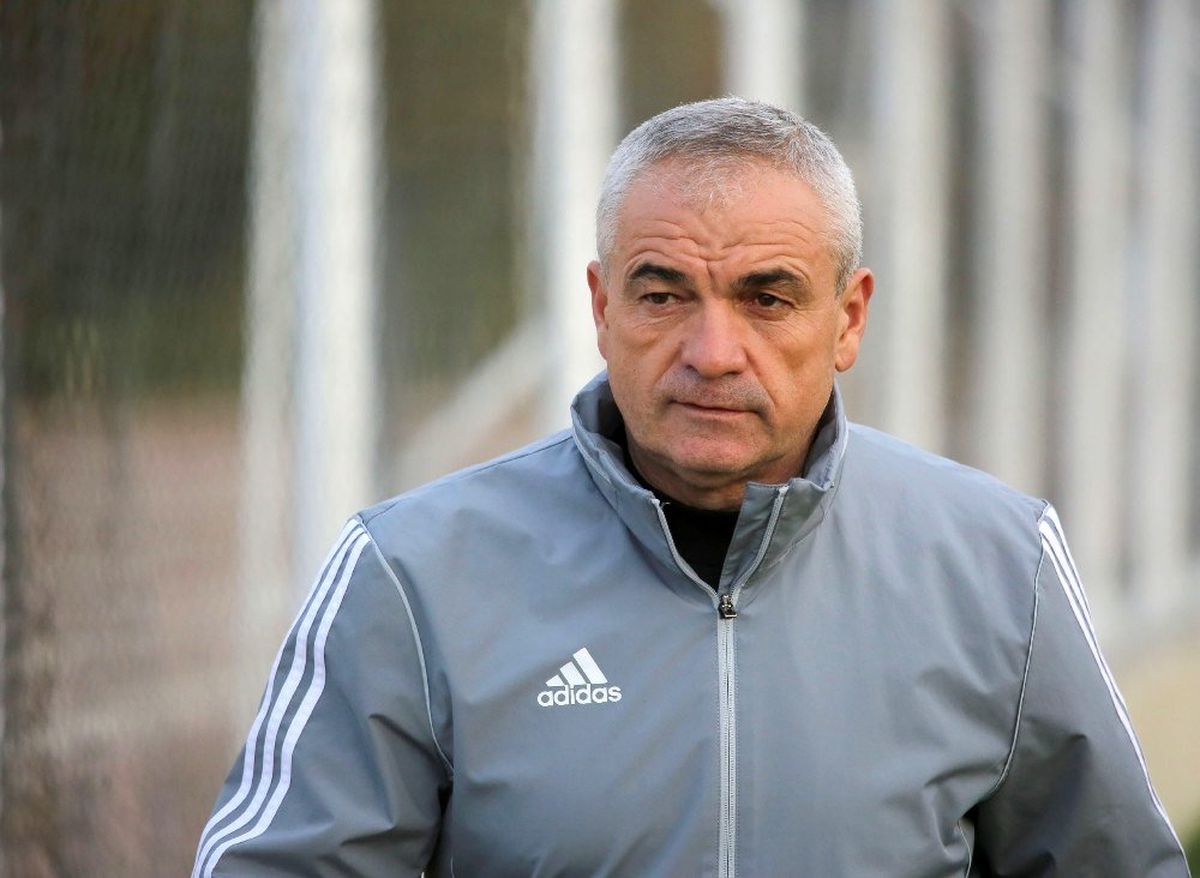 Rıza Çalımbay: "Antalya maçı final niteliğinde"