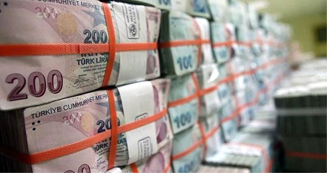 Süper Loto\'da 13,5 milyonluk büyük ikramiyenin sahibi parasını aldı