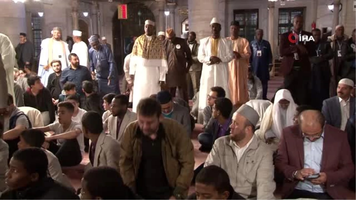 Afrikalı dini liderler Eyüpsultan Camii\'nde namaz kıldı