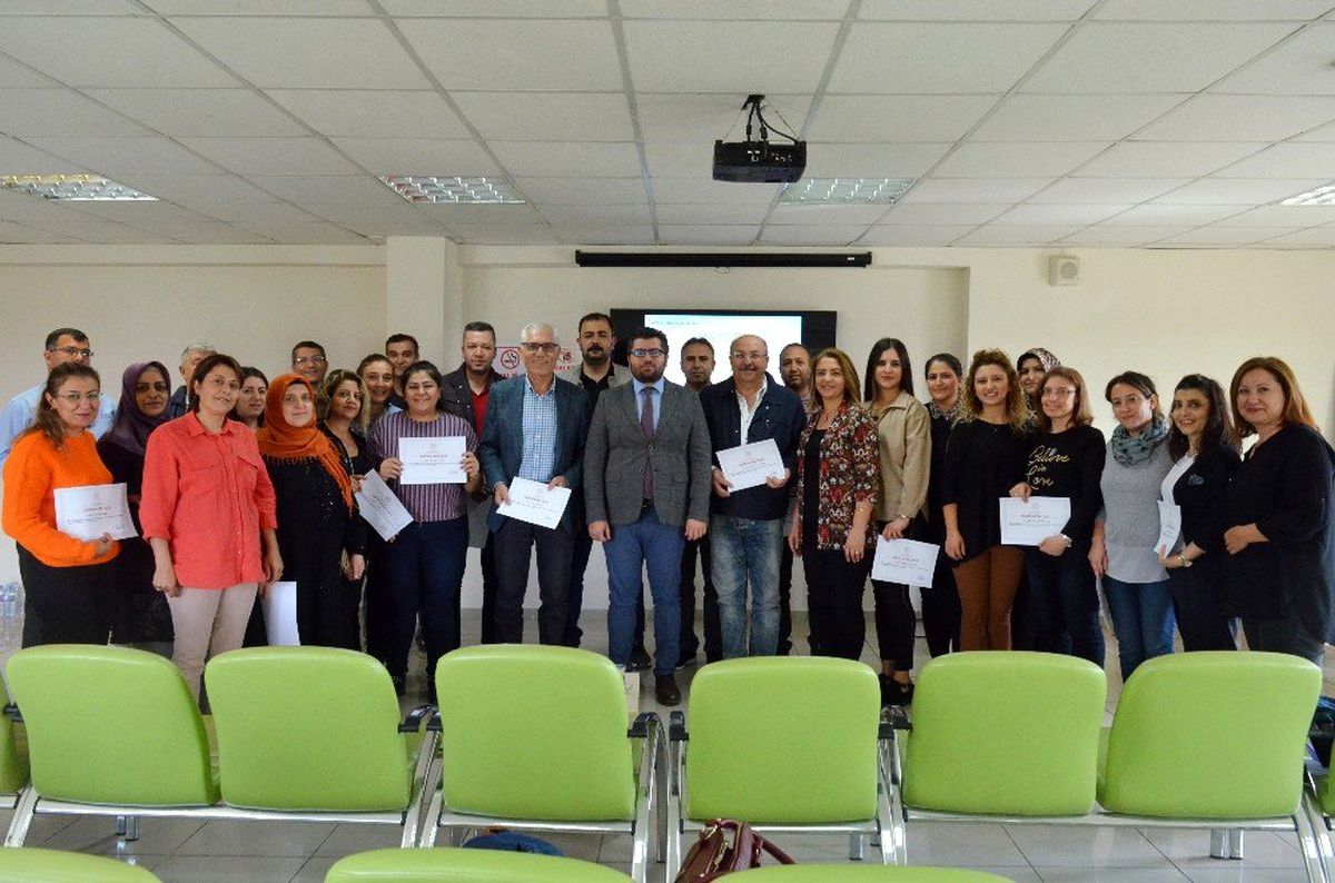 Anne sütü ve emzirme danışmanlığı eğitimleri tamamlandı