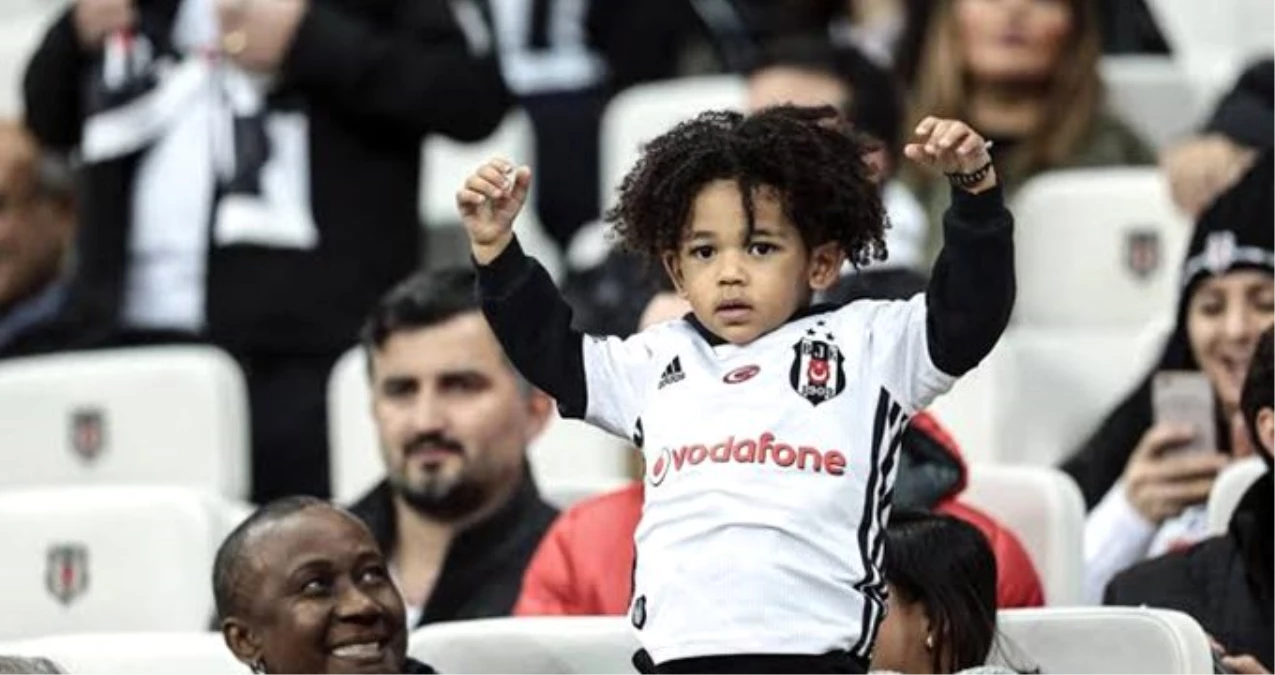 Noah Hutchinson, Galatasaraylı futbolcuları ipe dizdi