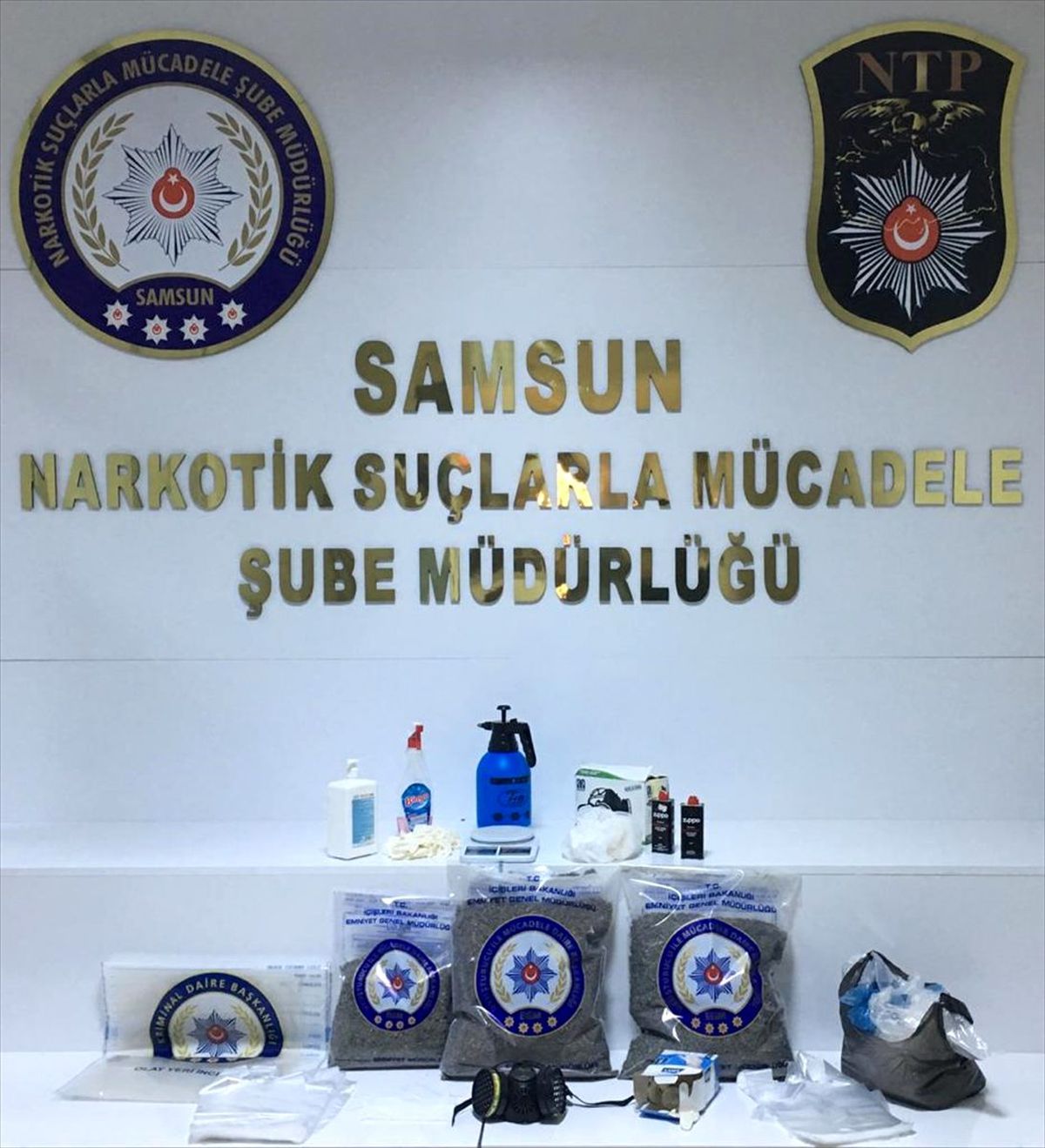 Samsun\'da uyuşturucu imalathanesine operasyon