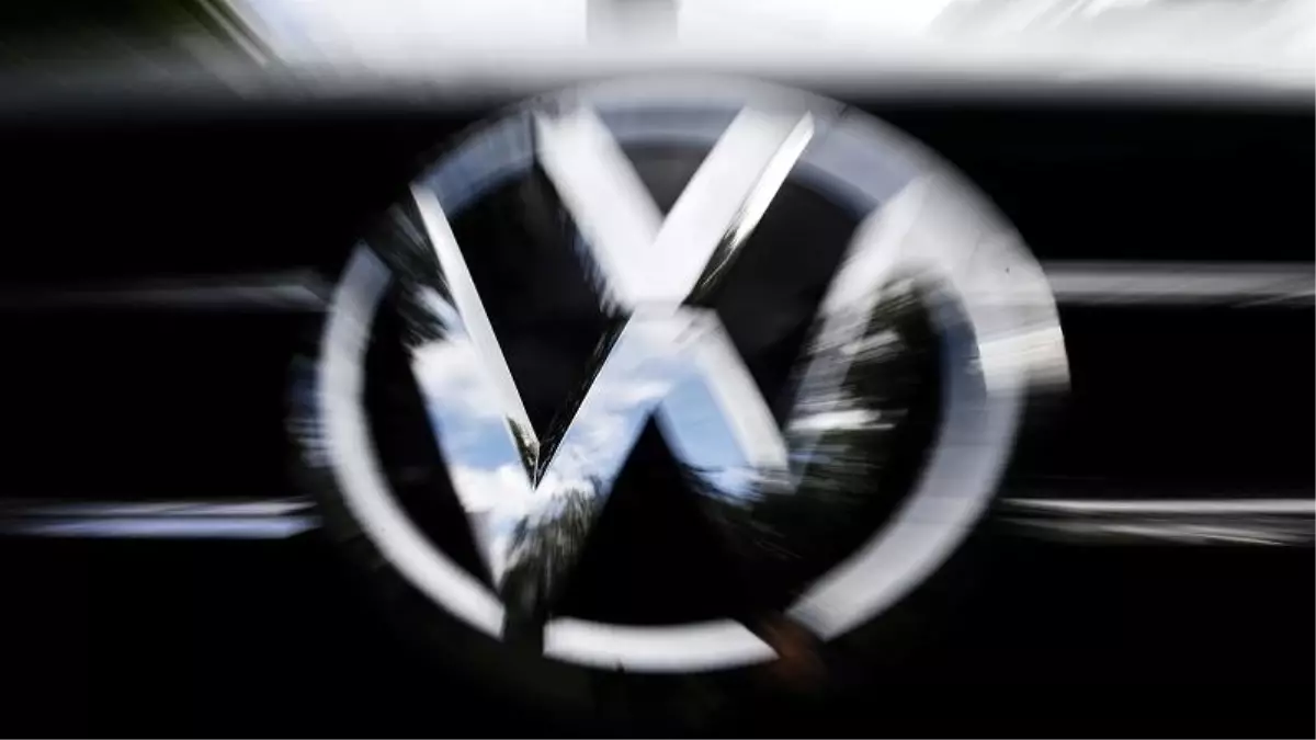 Volkswagen: Türkiye\'ye alternatif üretim yeri aramıyoruz