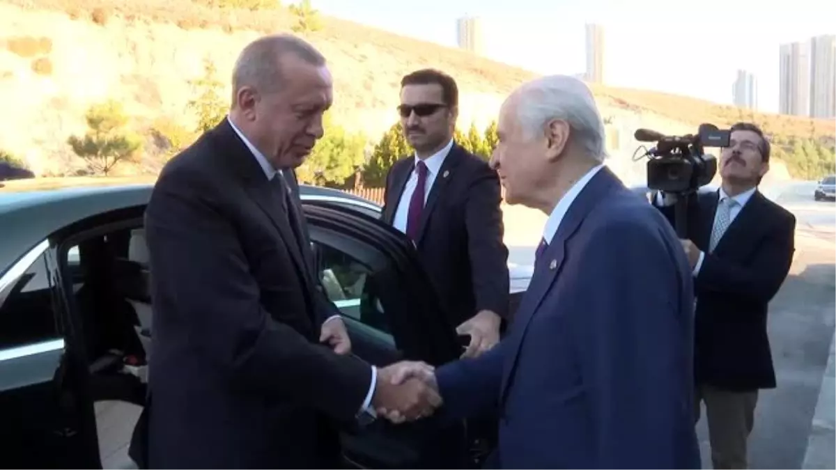 Cumhurbaşkanı Erdoğan, Bahçeli\'yi ziyaret etti (2)