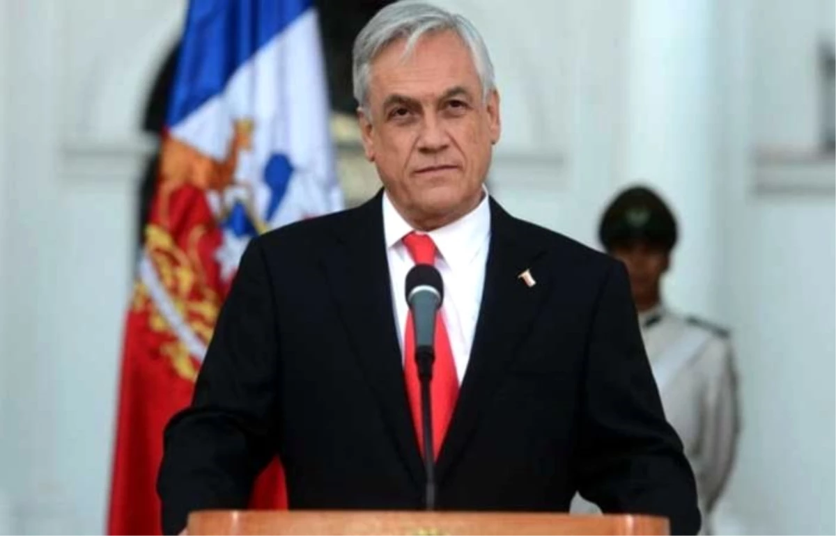 Şili Devlet Başkanı, halkın ekonomik sorunlarını anlamadığı için özür diledi