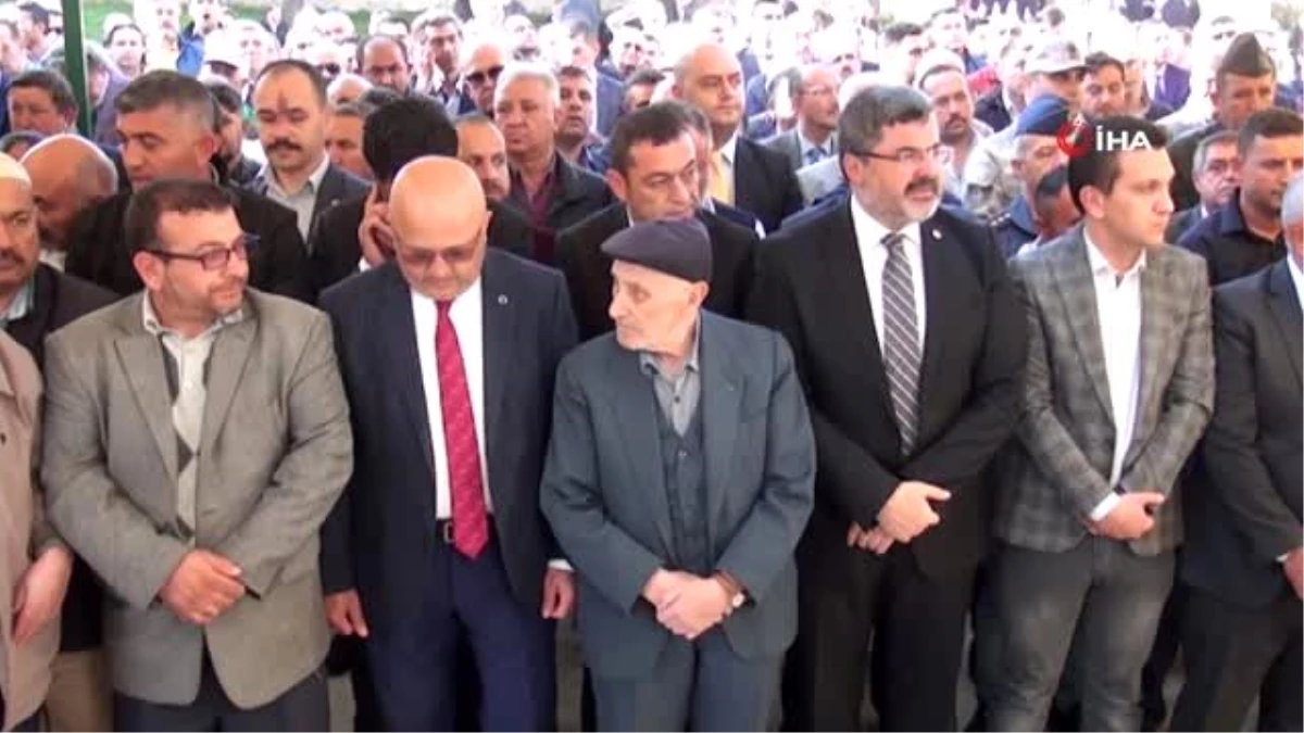 Afyonkarahisar Belediye Başkanı Mehmet Zeybek ve ailesinin acı günü