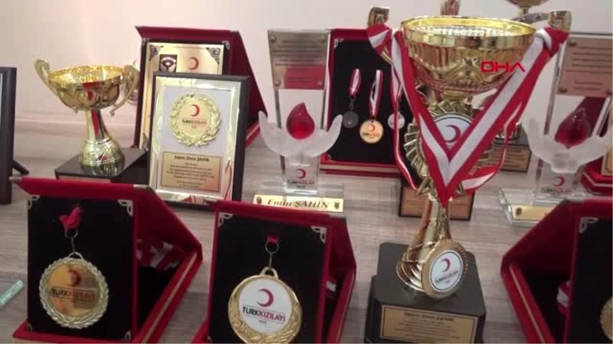 İzmir yılda 25 ünite kan bağışı yaparak dünya rekortmeni oldu
