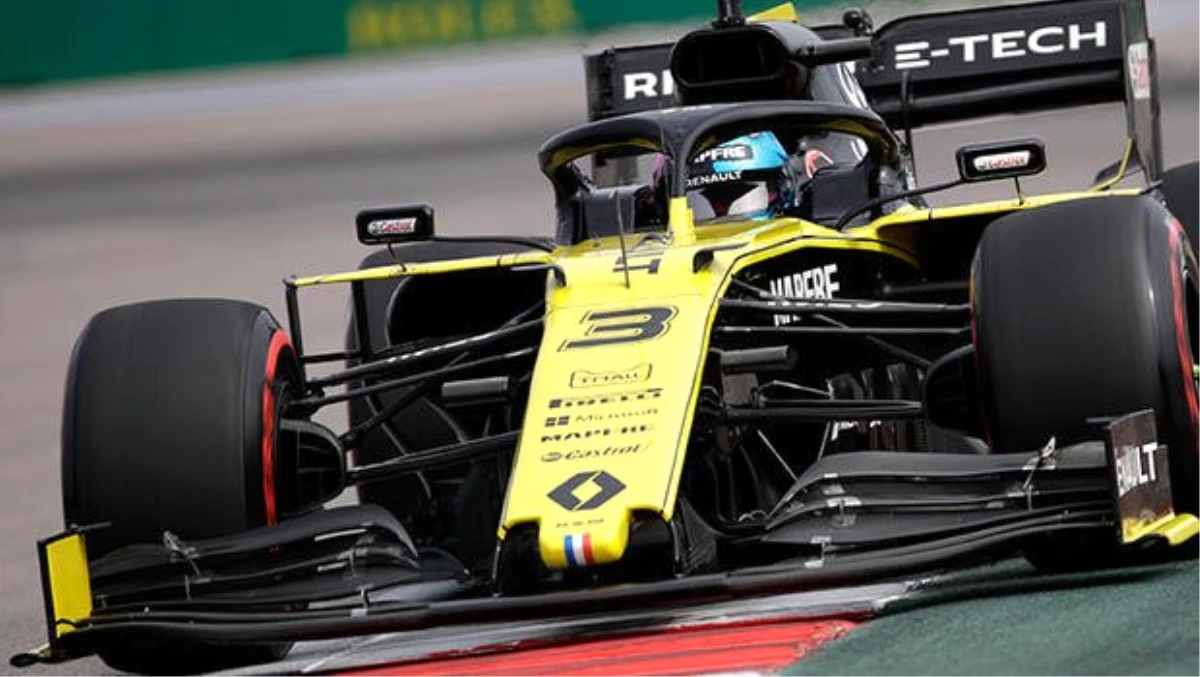 Formula 1\'de Renault\'a diskalifiye cezası
