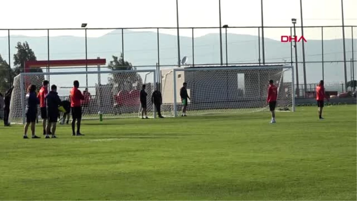 Spor göztepe teknik direktörü tamer tuna: takımımız oyun olarak iyi seviyede