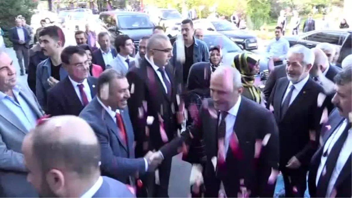Bakan Turhan: "On yıllardır devlet ve millet olarak bu teröre çok bedeller ödedik"
